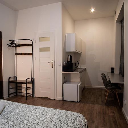 Dream Aparts - Studio Przy Piotrkowskiej Lodz  Luaran gambar